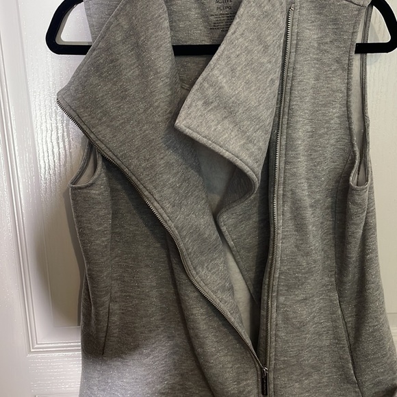 Liz Claiborne Active Zip UP Woman's Vest Size Petite L - Picture 8 of 12